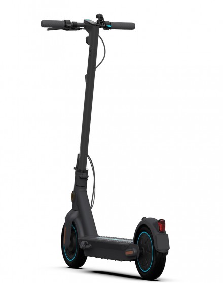 E-Scooter Ninebot Max G30D II mit Strassenzulassung